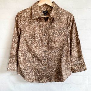 Talbots Petite Leopard Button Down Shirt Size 6 Petite 6P NEW NWT